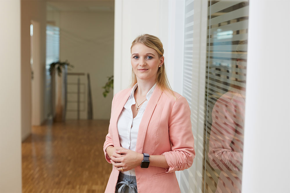 erbe-hopt-rechtsanwalt-kanzlei-eva-schneider Rechtsanwalt Balingen Erbe & Hopt: Portrait Rechtsanwältin Eva Schneider